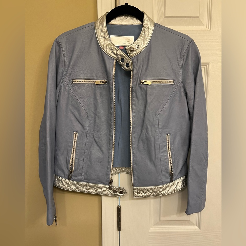 THE MIGHTY COMPANY Leather jacket in very good condition. Great details. size M